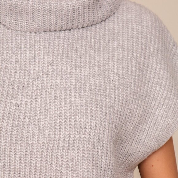 LUMIERE TURTLENECK VEST - Picture 5 of 5